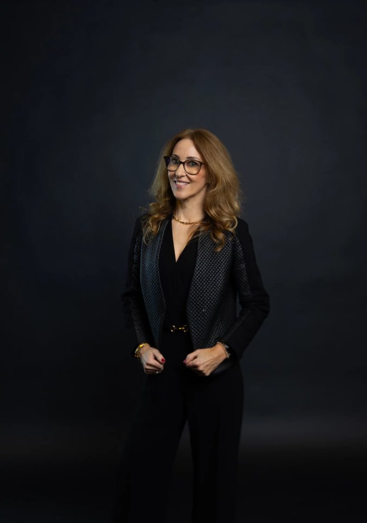 Cristina LIMA