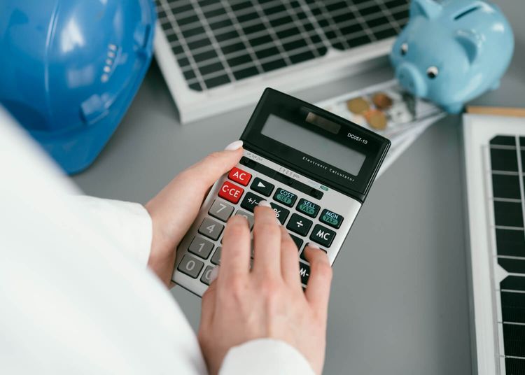 How to calculate the energy consumption of a house in Luxembourg?