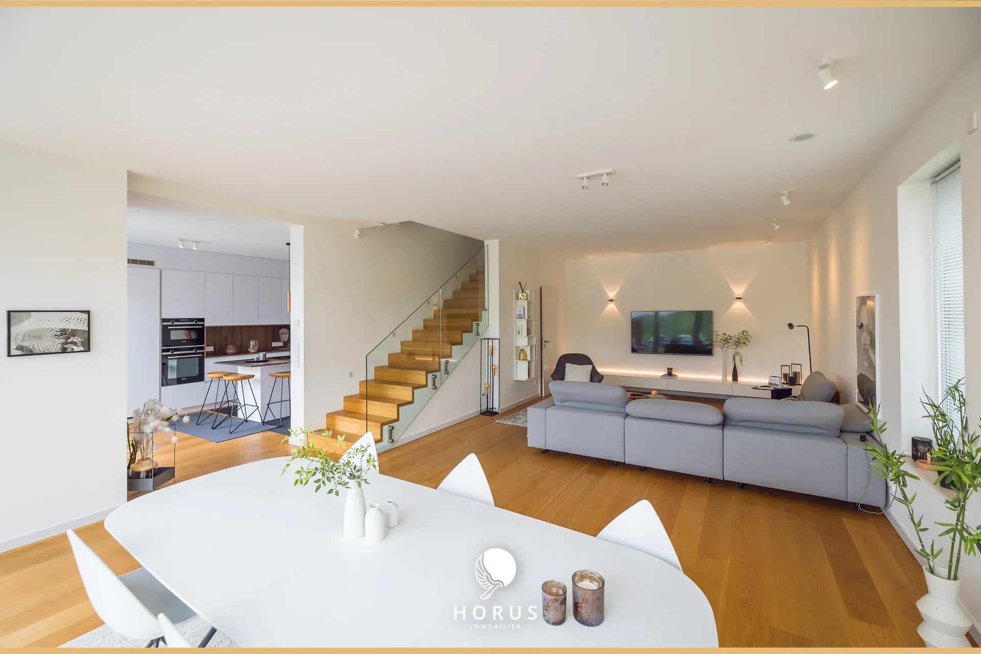 5-bedroom House for sale in Welsdorf