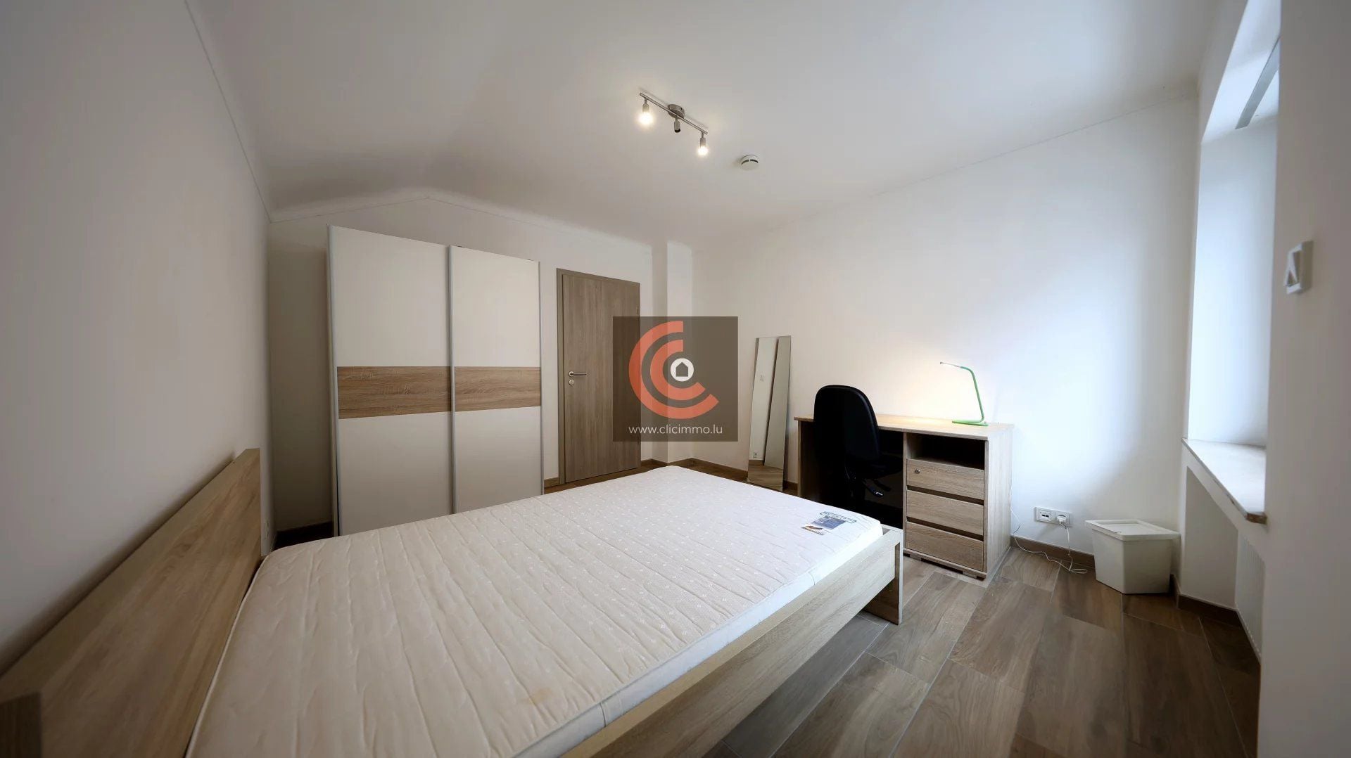 Schlafzimmer zur Miete in Luxembourg-Dommeldange