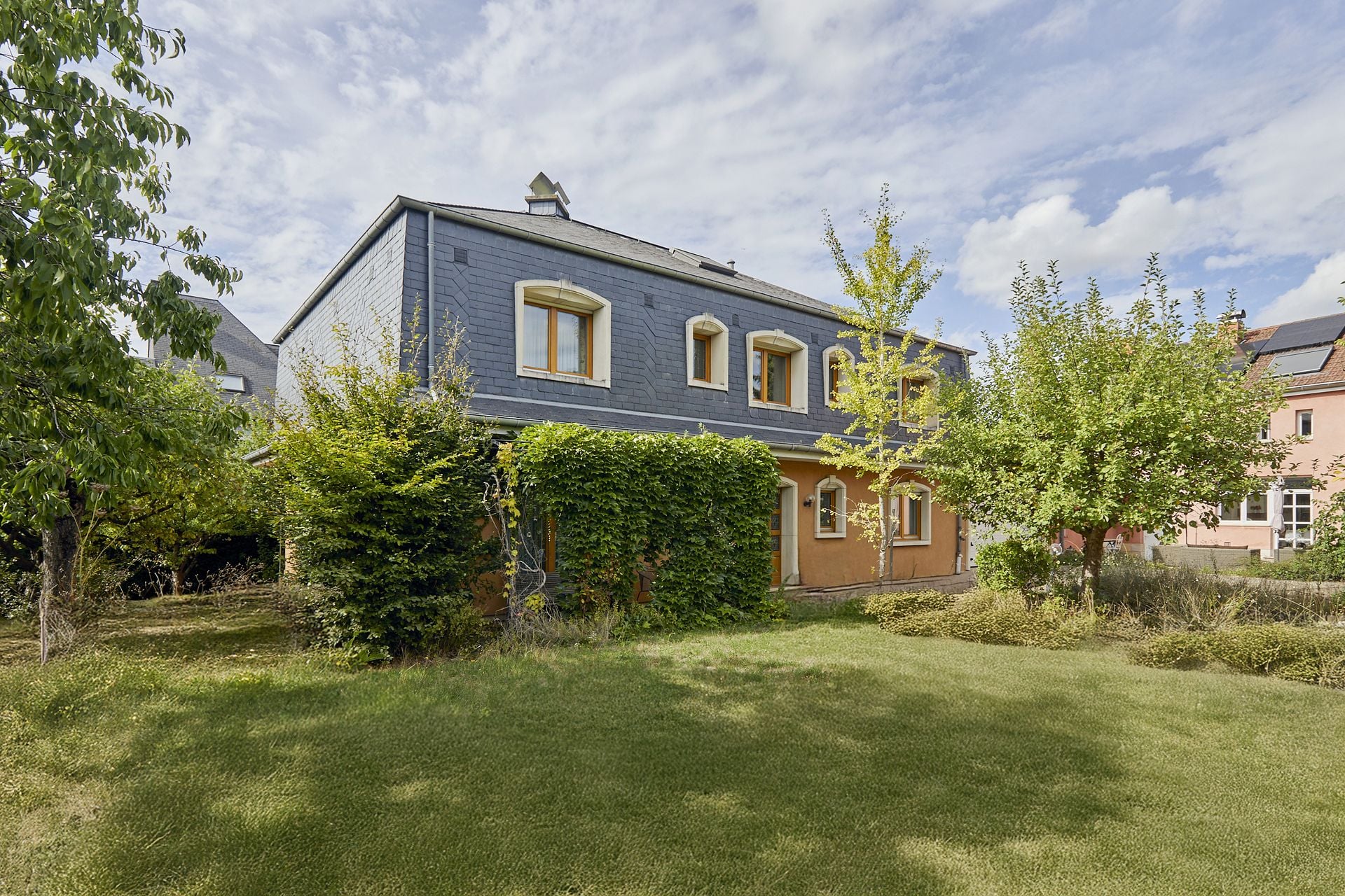 4-bedroom House for sale in Helmsange, Walferdange municipality