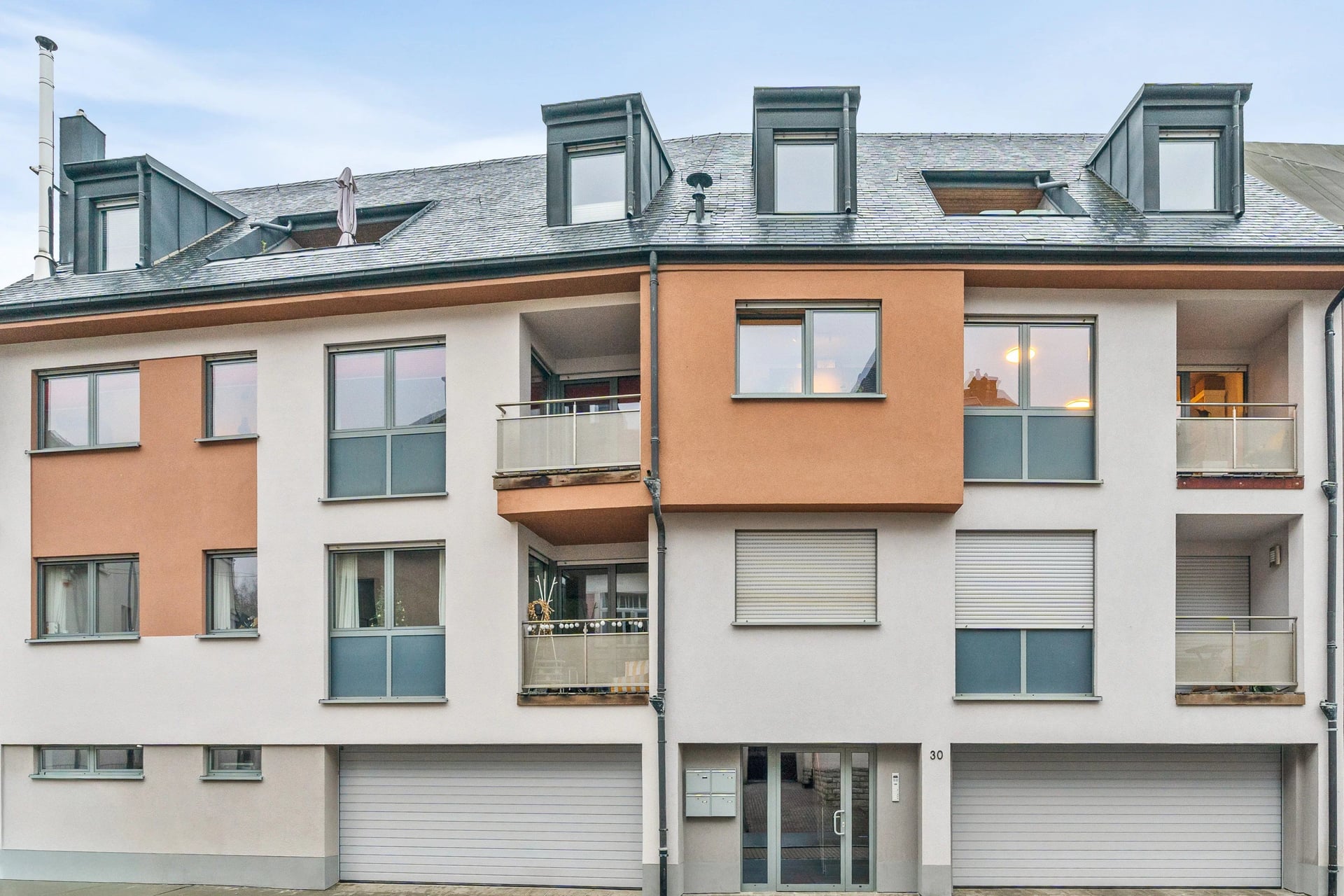 2-bedroom Duplex for rent in Luxembourg-Limpertsberg