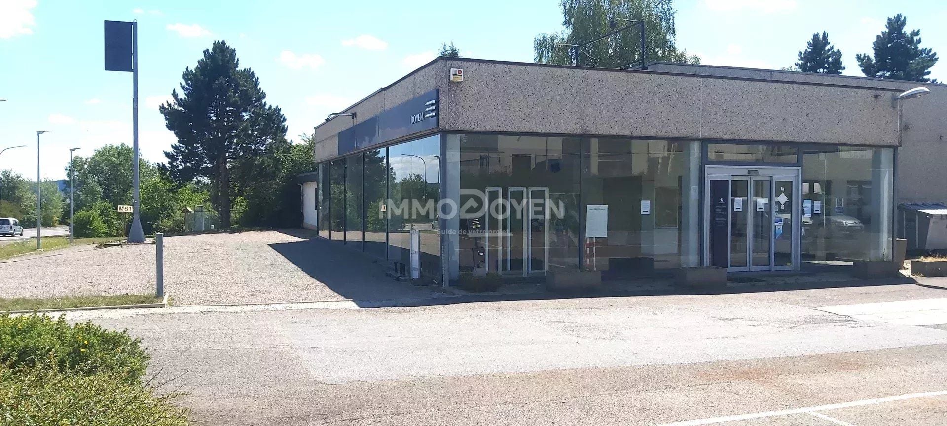 Local commercial en location à Messancy (BE)