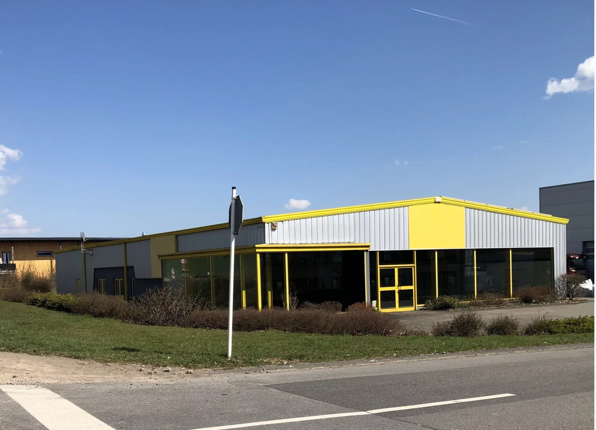 Office for sale in Mertzig