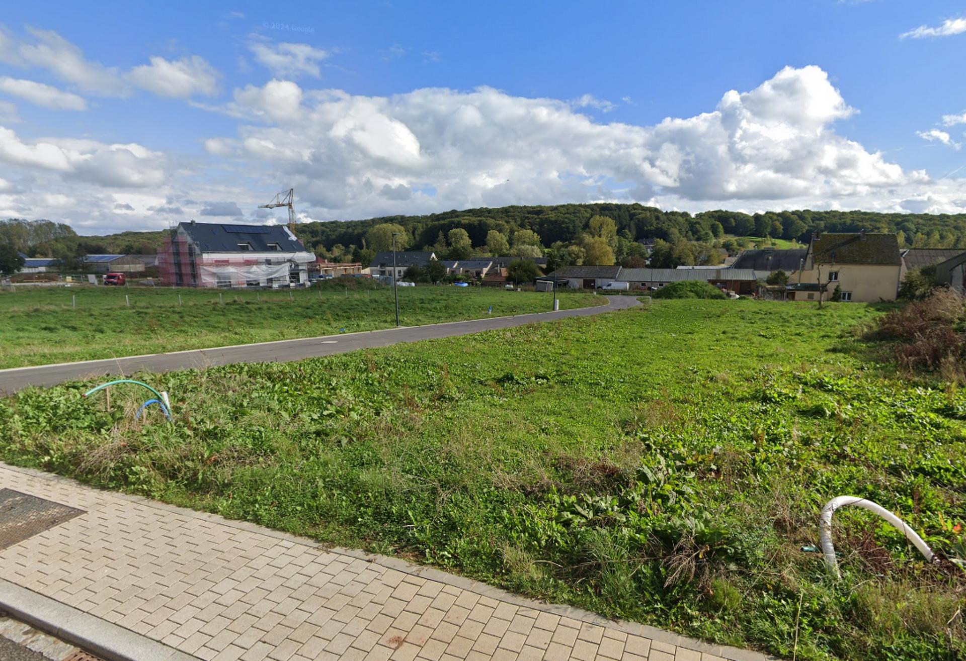 Terrain constructible en vente à Ell