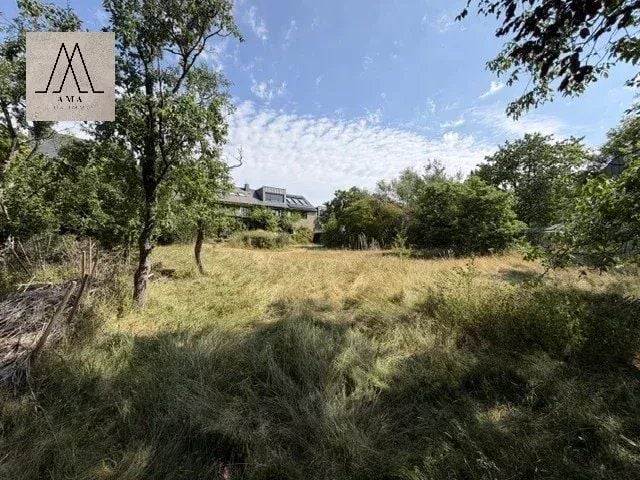 Terrain constructible en vente à Niederanven