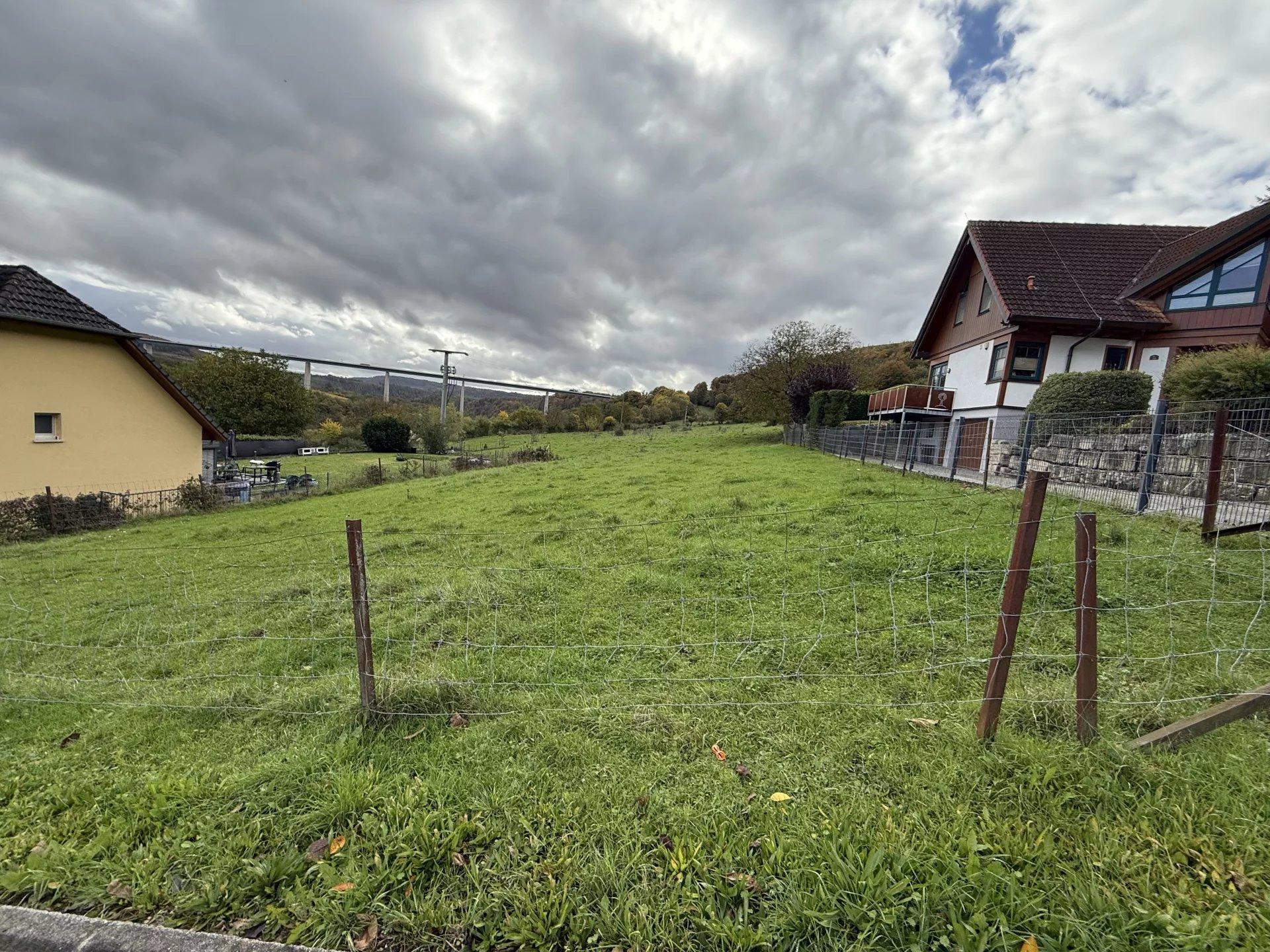 Terrain constructible en vente à Moersdorf
