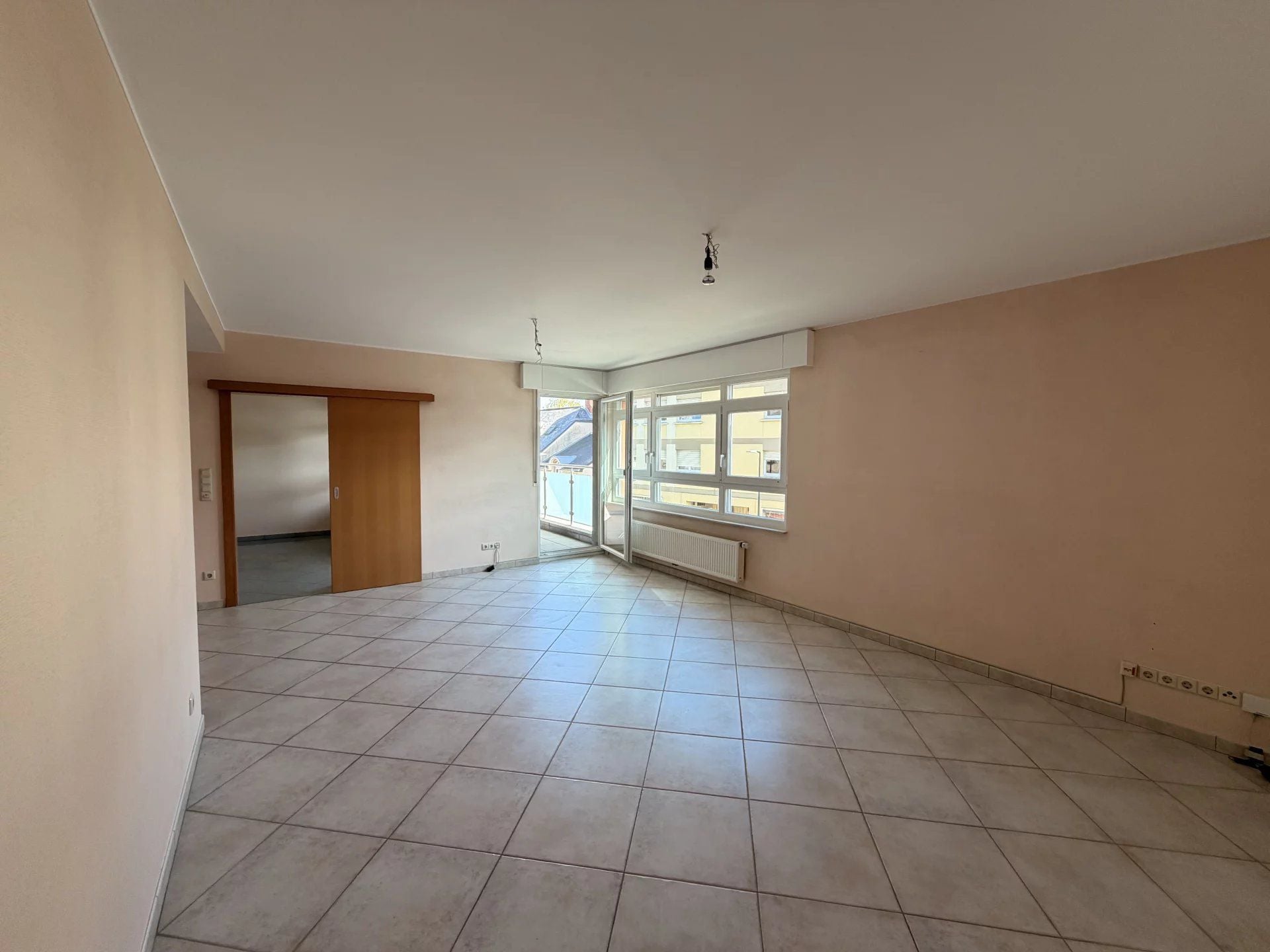 2-bedroom Apartment for sale in Leudelange
