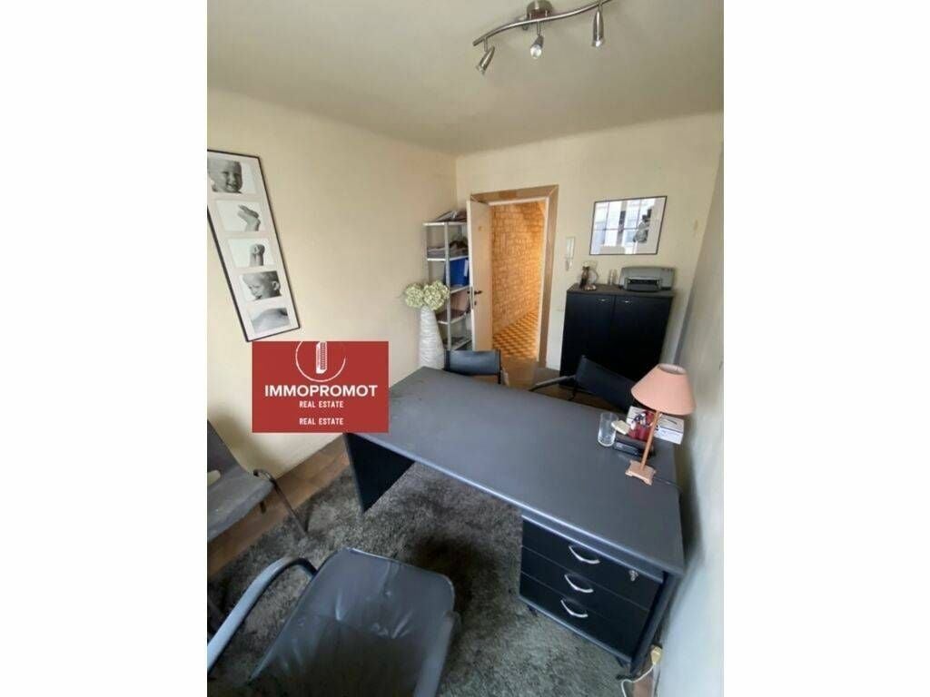 Bureau en location à Bascharage
