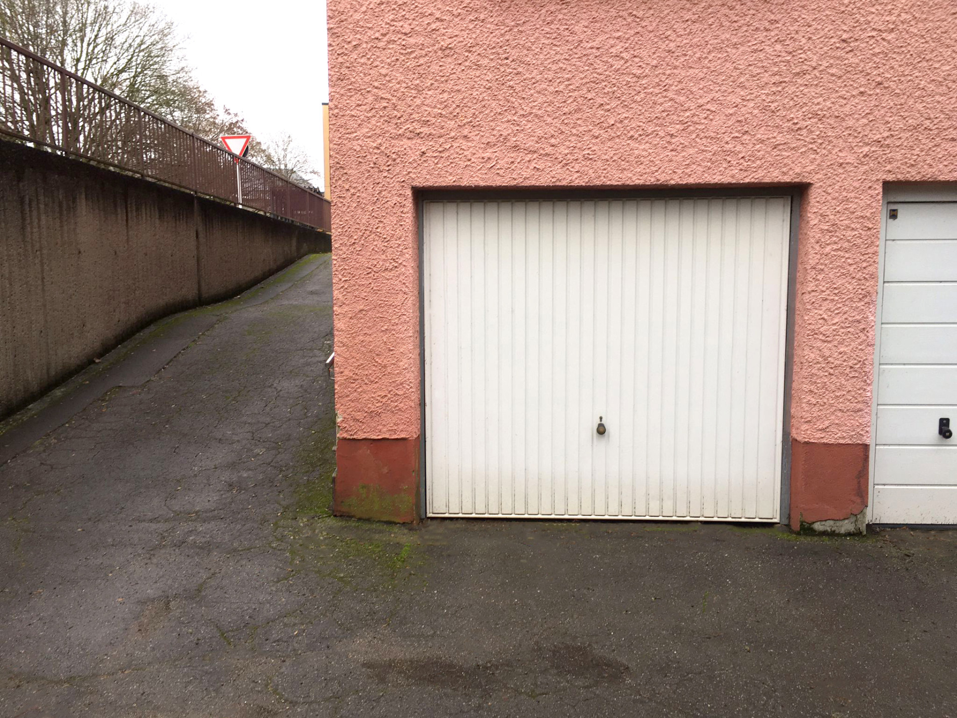 Carpark for sale in Luxembourg-Merl