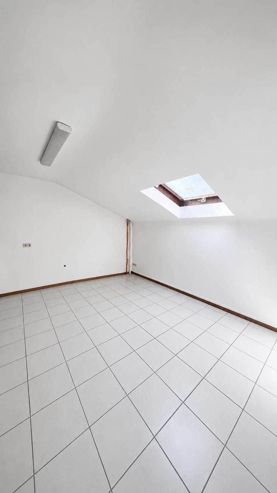 Büro zur Miete in Foetz