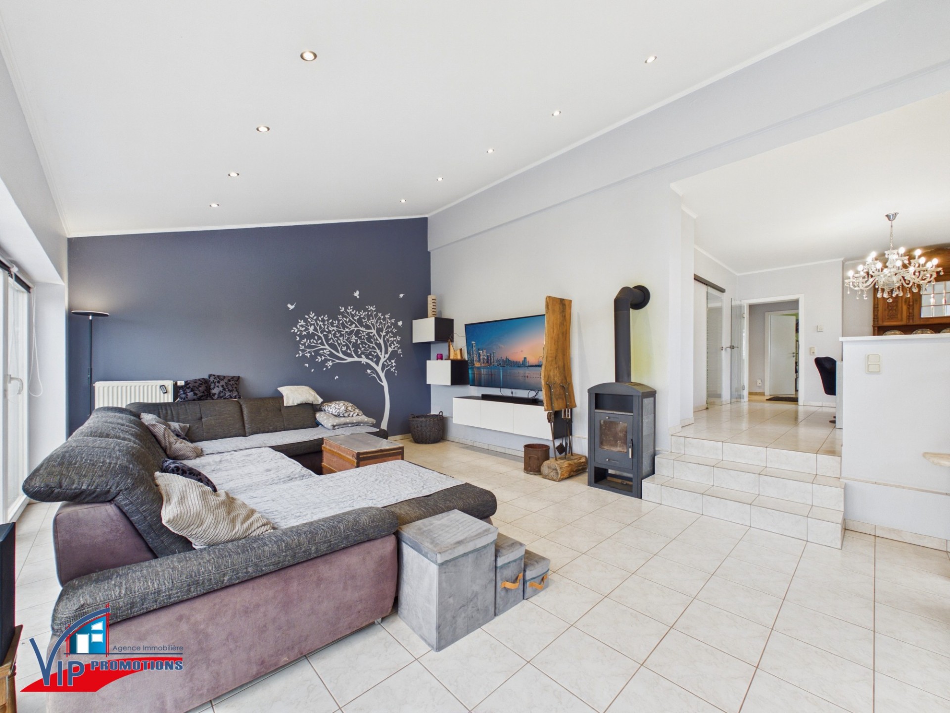 6-bedroom Detached house for sale in Saeul