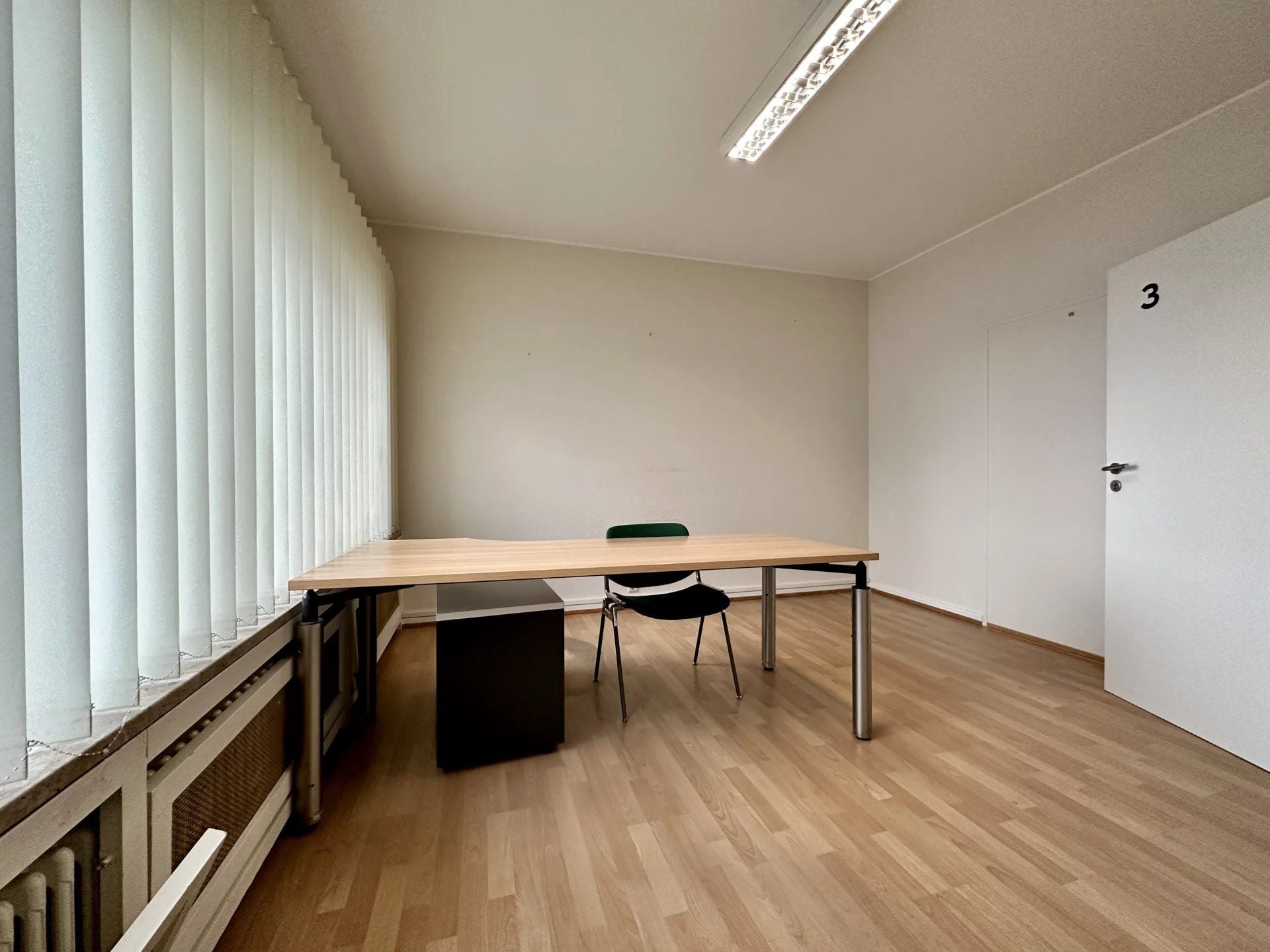 Bureau 1 unité en location à Luxembourg-Hollerich