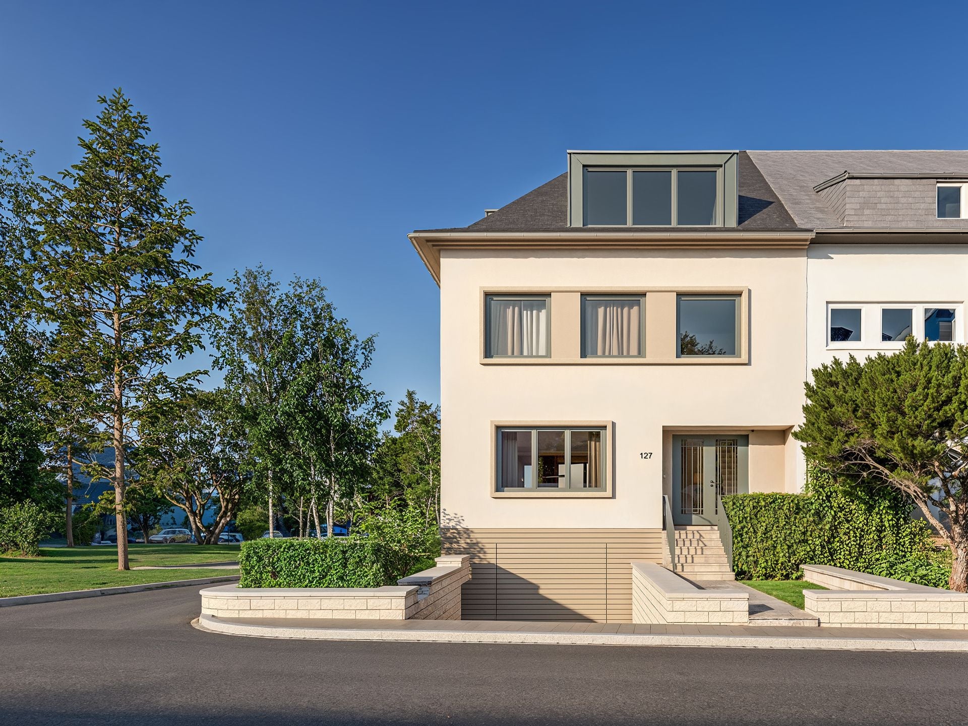 House for sale in Luxembourg-Limpertsberg