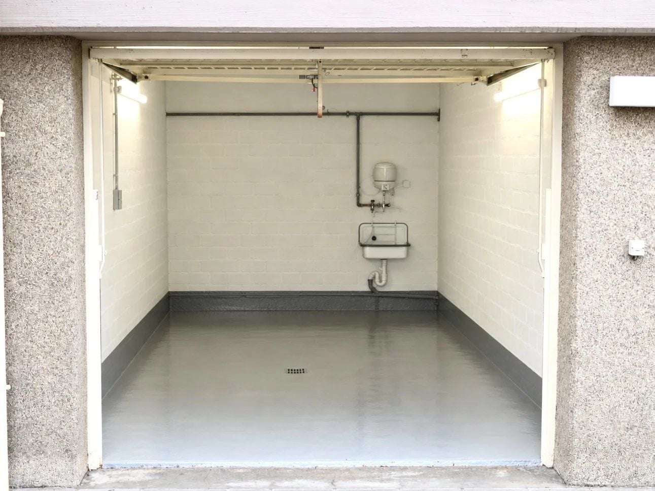 Garage en vente à Strassen