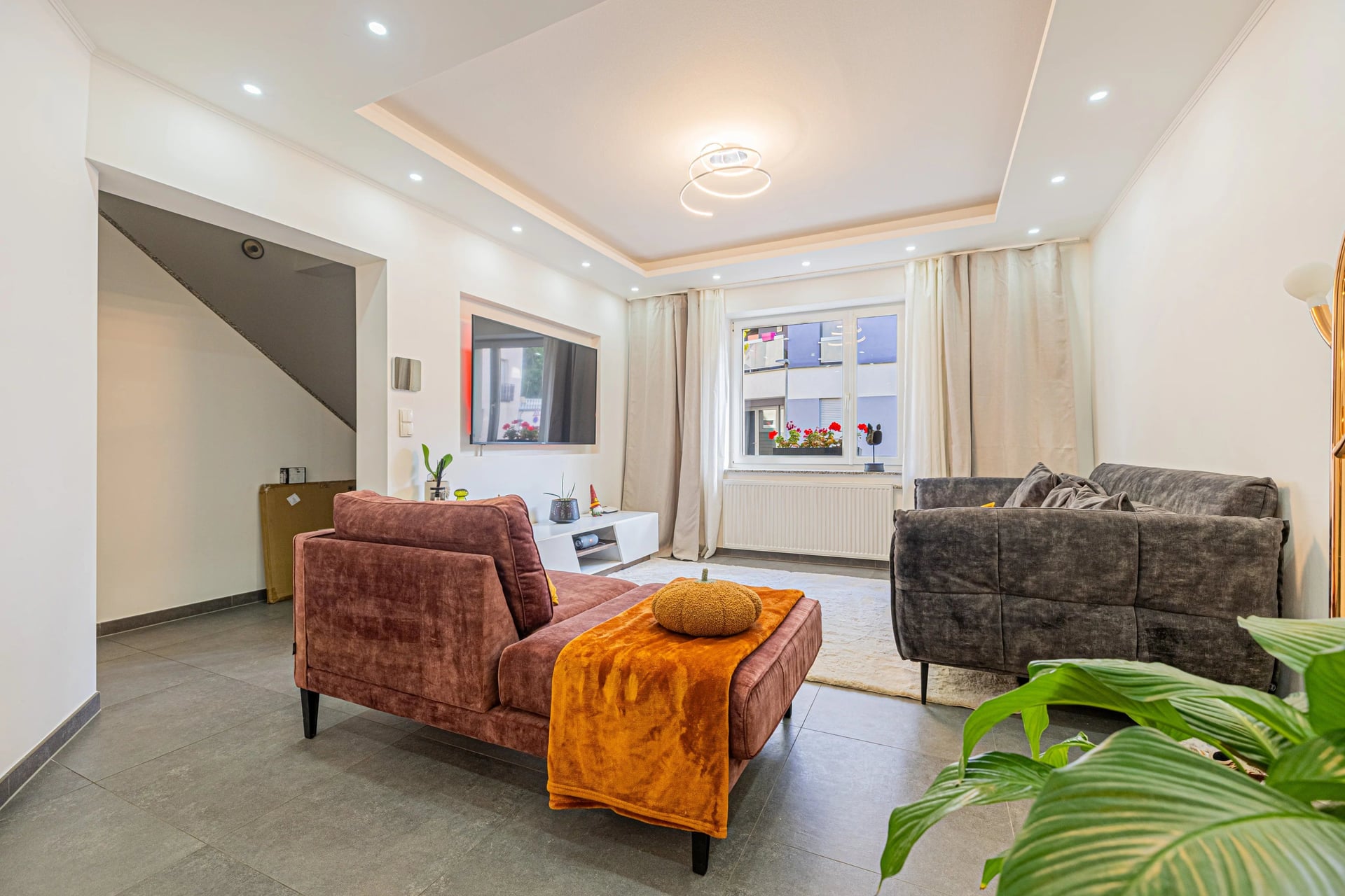 5-bedroom Semi-detached house for sale in Esch-sur-Alzette