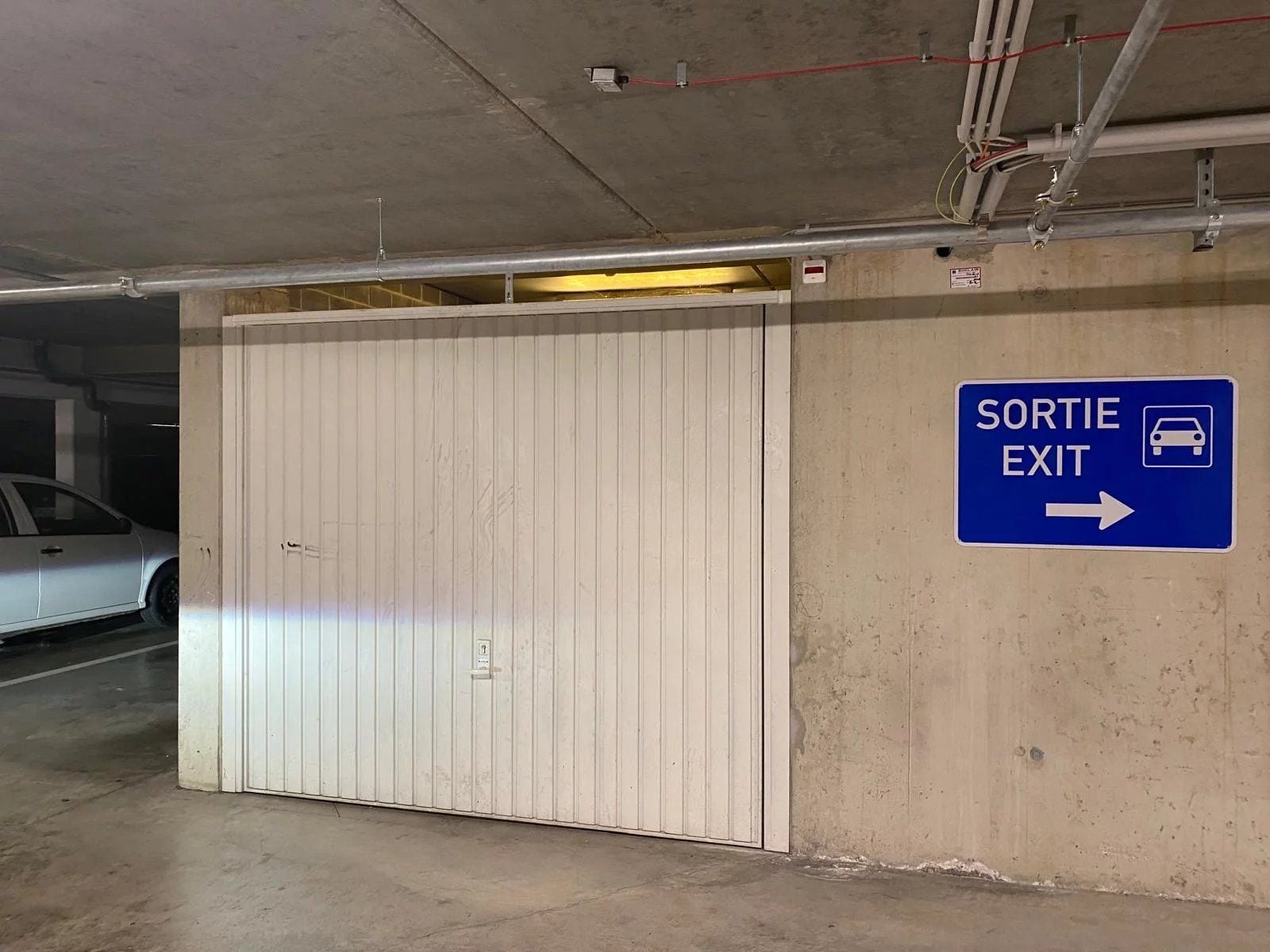 Garage en location à Strassen