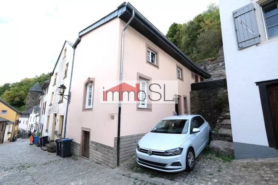 1-bedroom Semi-detached house for sale in Vianden