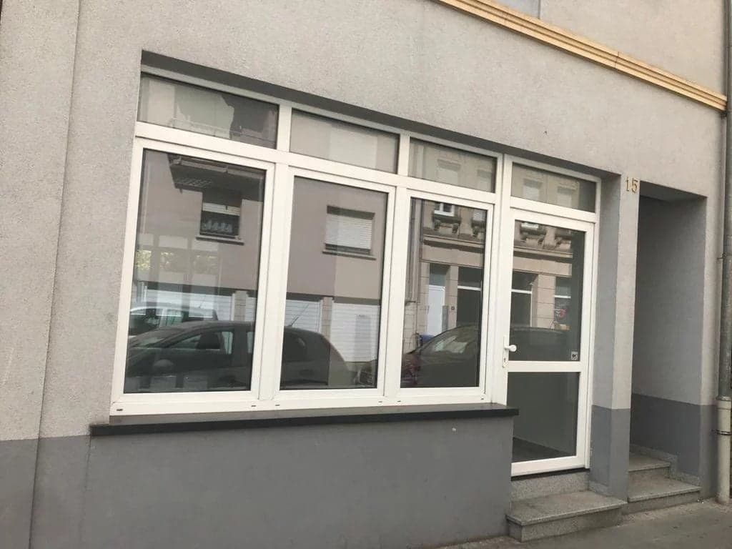 4-Einheit-Geschäftslokal zum Verkauf in Esch-sur-Alzette