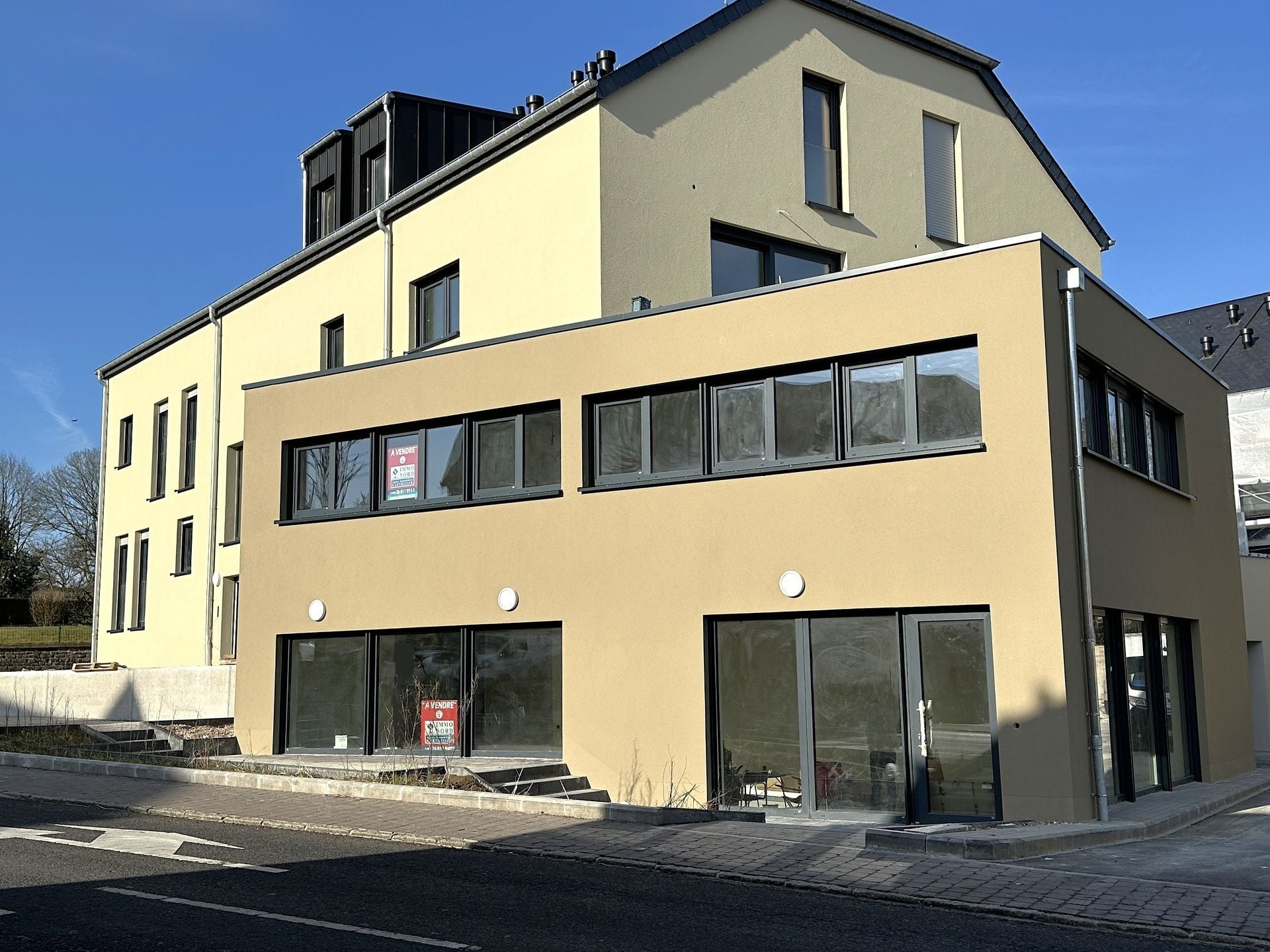 Actifs locaux et commerciaux en location à Eschdorf
