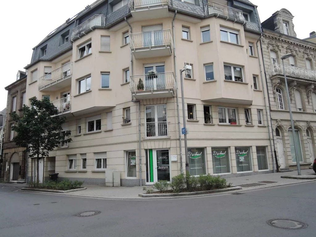 1-Einheit-Büro zur Miete in Esch-sur-Alzette