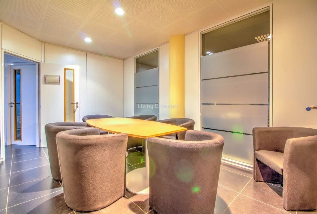 Bureau 1 unité en location à Mondorf-les-Bains