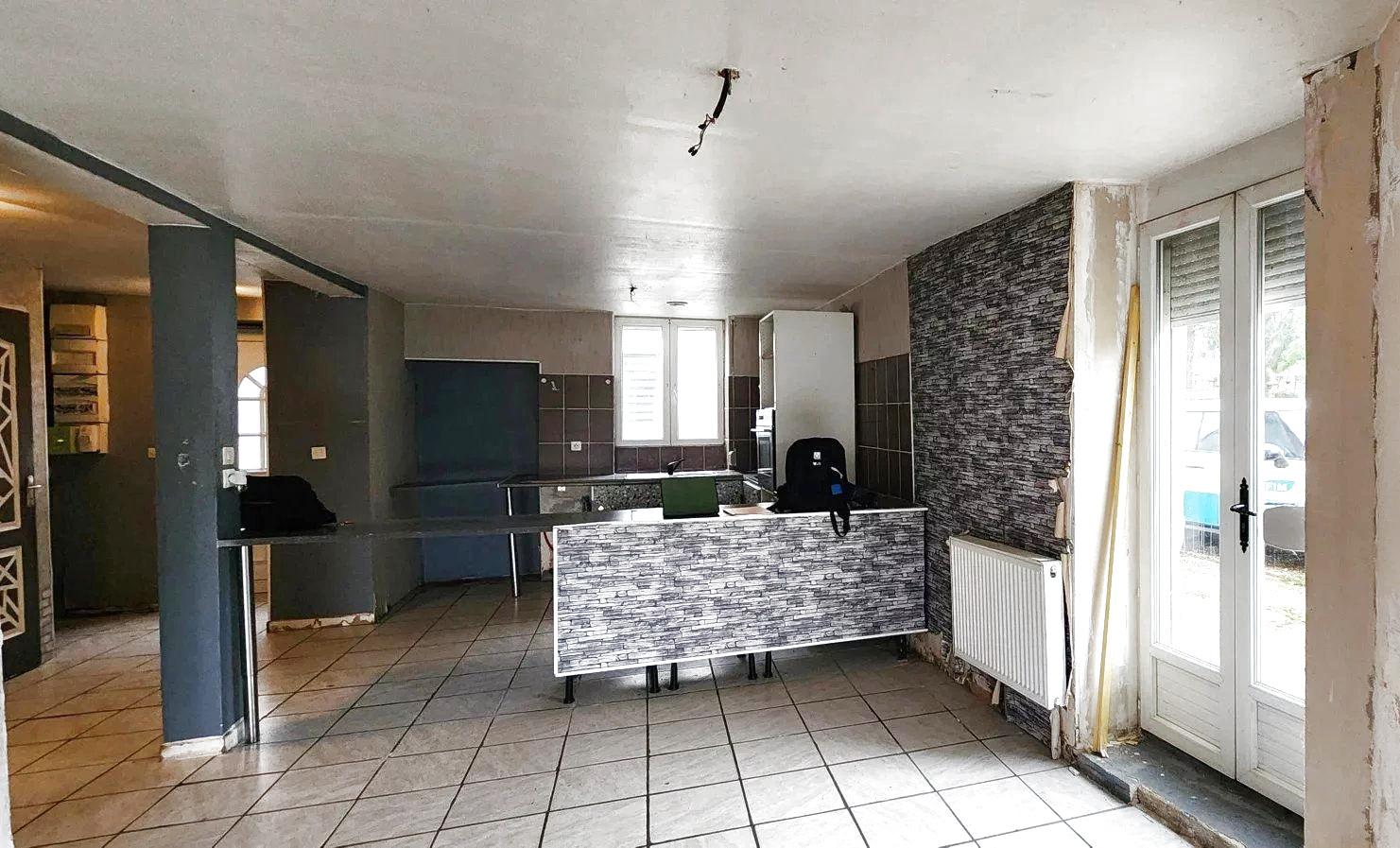 Maison 2 chambres en vente à Pillon