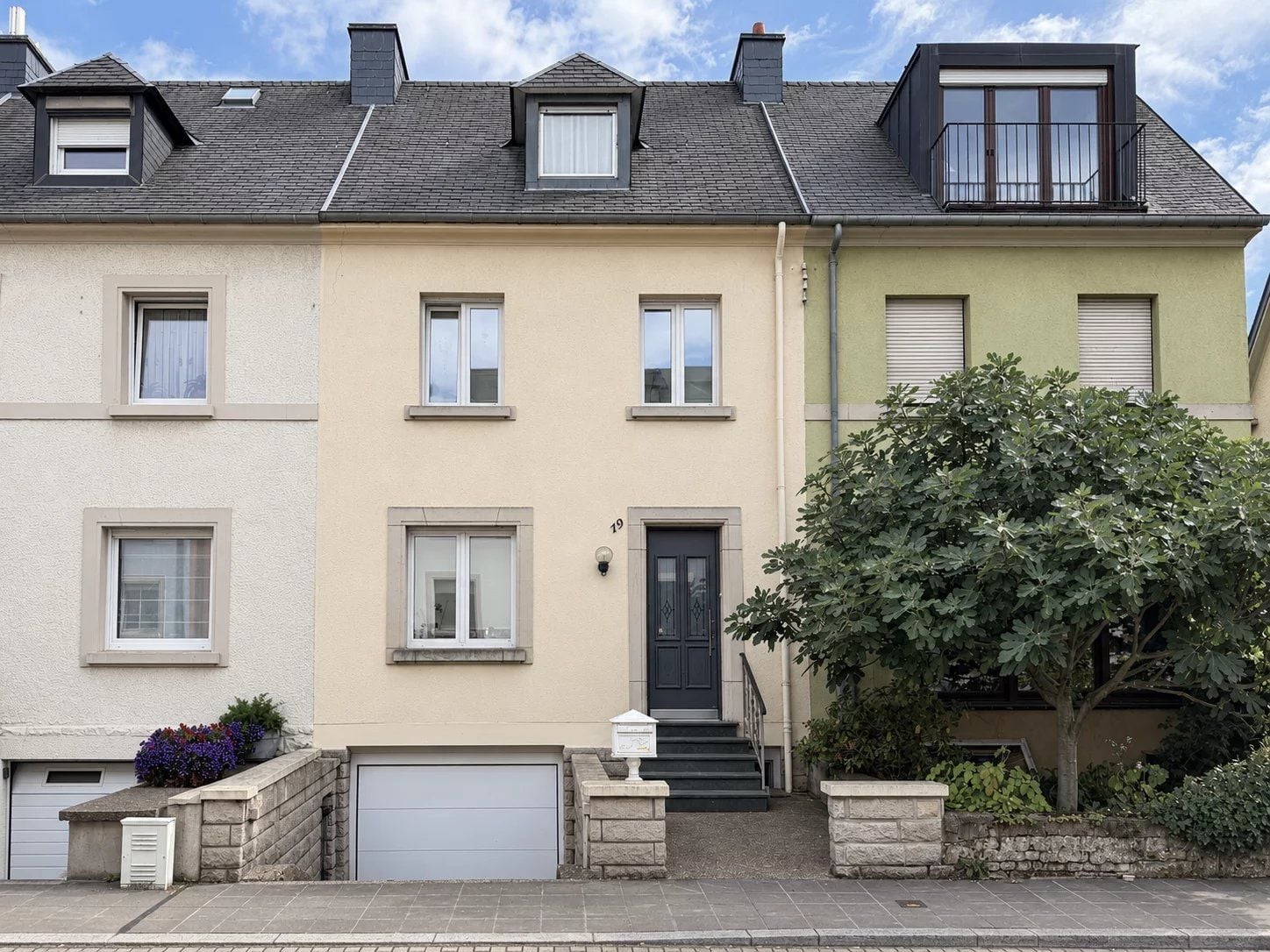 4-bedroom Semi-detached house for sale in Luxembourg-Gasperich