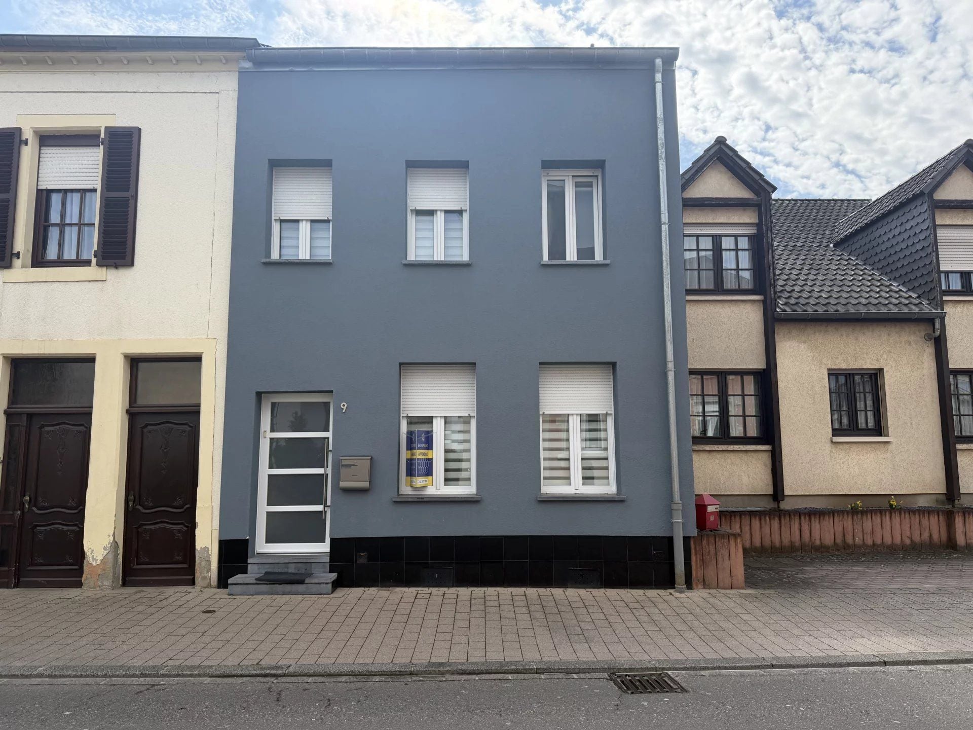 4-bedroom Semi-detached house for sale in Diekirch