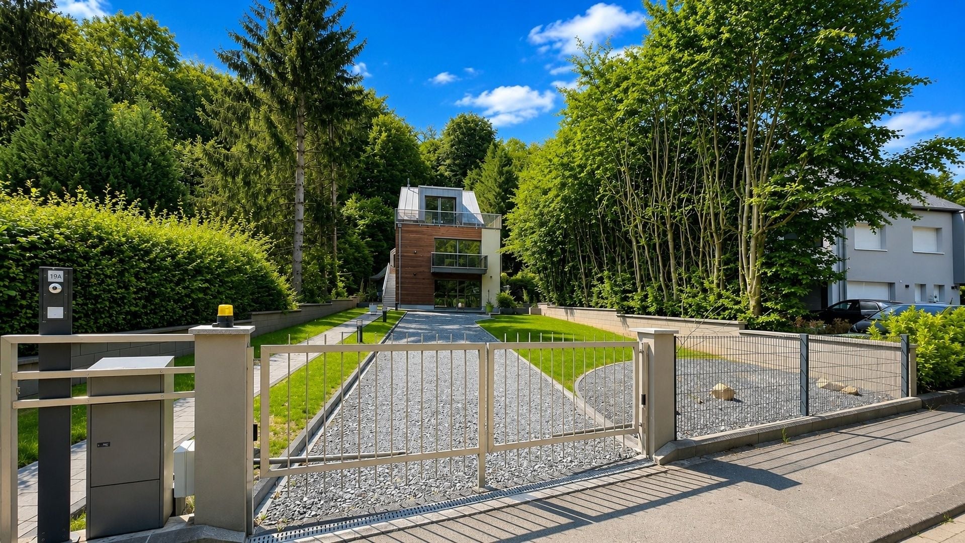 Maison 4 chambres en vente à Sandweiler