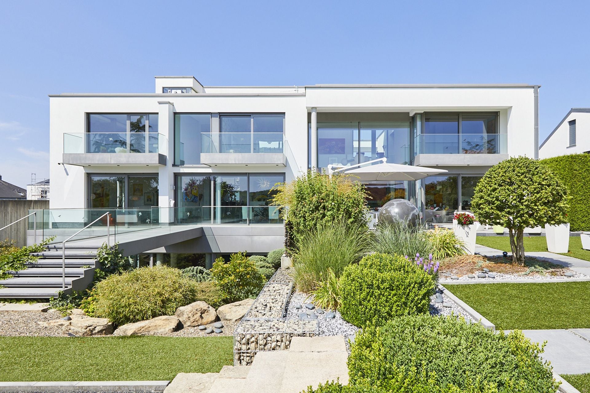 6-Zimmer-Villa zum Verkauf in Weiler-la-Tour