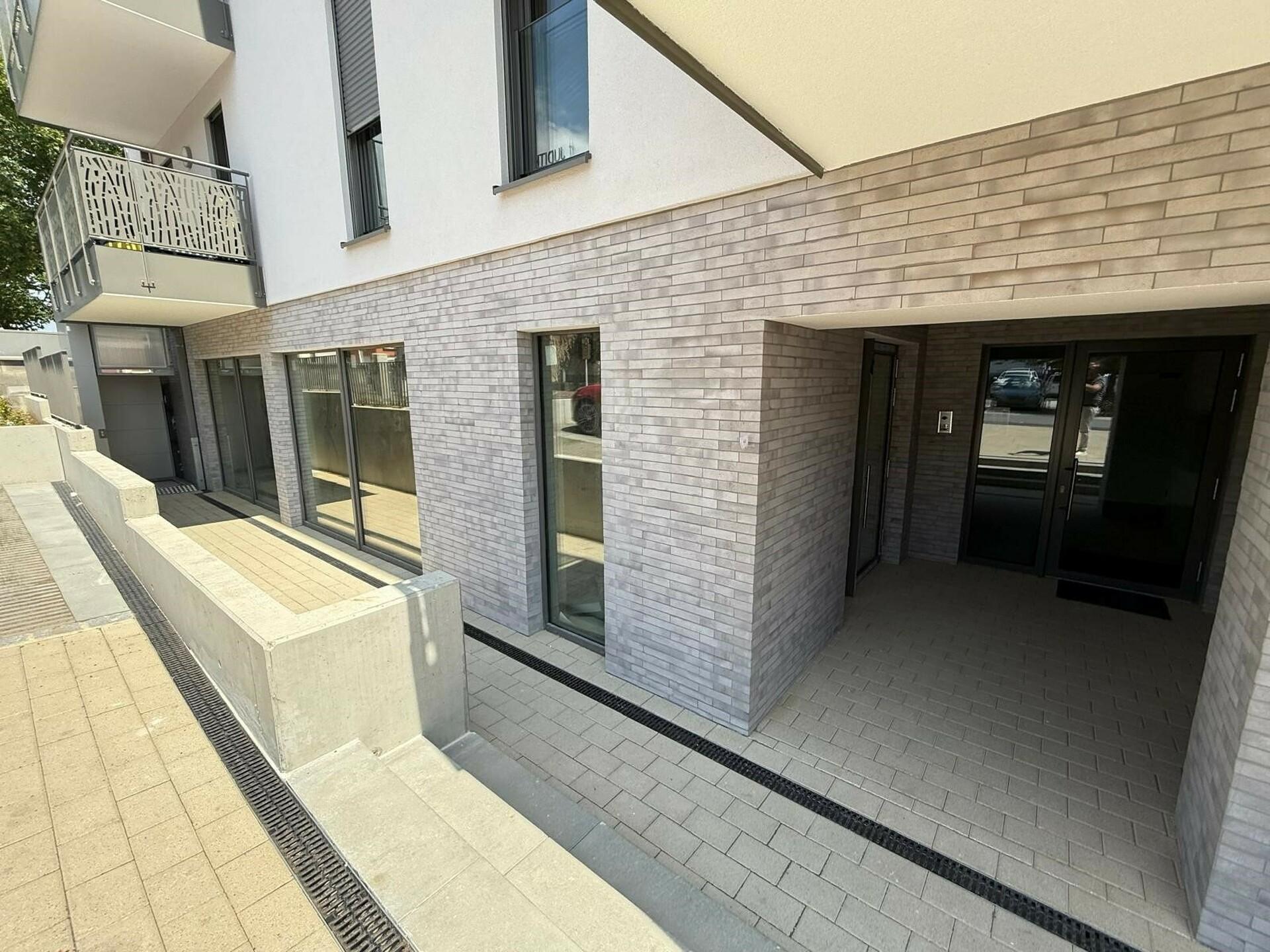 Bureau en vente à Schieren