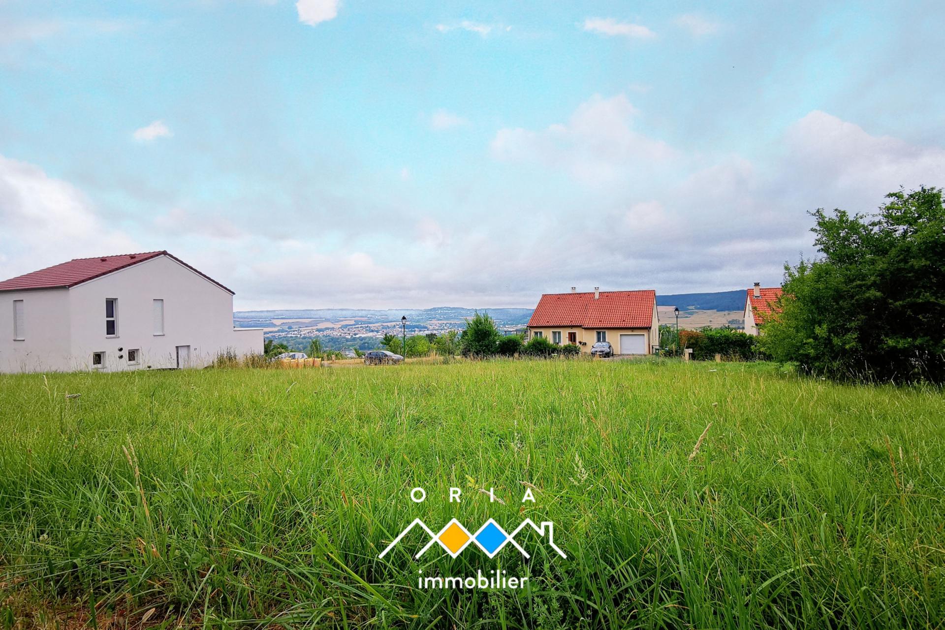 Building land for sale in Arry