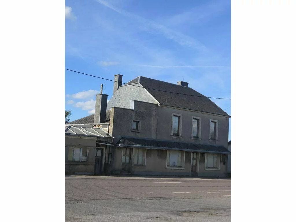 Maison individuelle 6 chambres en vente à Arlon (BE)