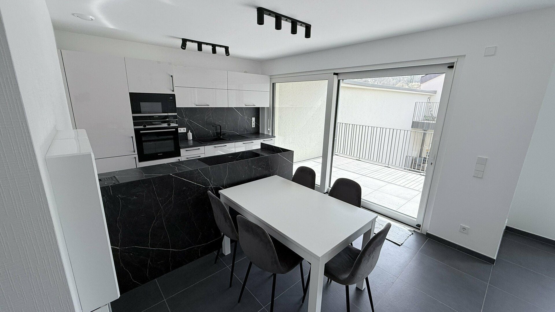 3-bedroom Apartment for sale in Ettelbruck