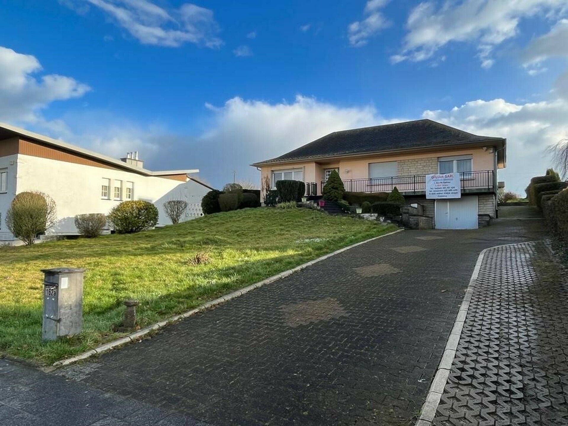 Bungalow 3 chambres en vente à Soleuvre