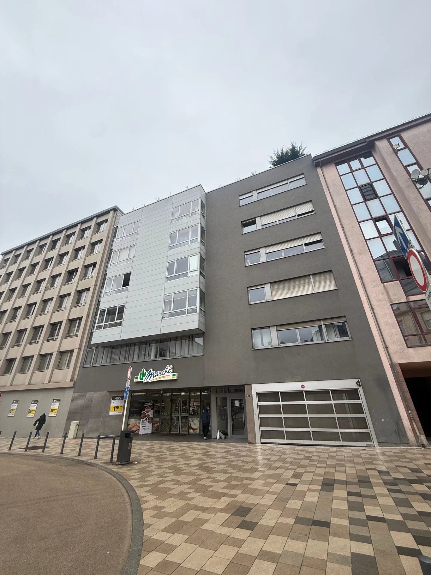 9-Einheit-Büro zur Miete in Luxembourg-Gare