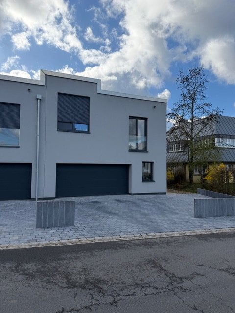Maison 4 chambres en vente à Hersberg, commune de Bech