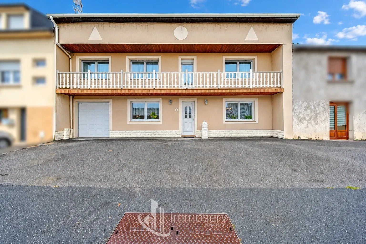 7-bedroom House for sale in Lommerange (FR)