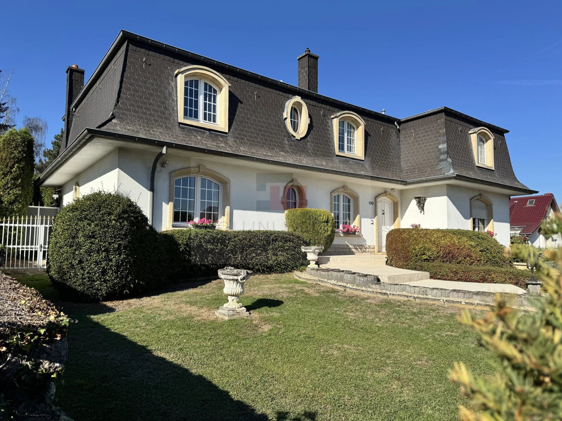 6-bedroom House for sale in Foetz, Mondercange municipality