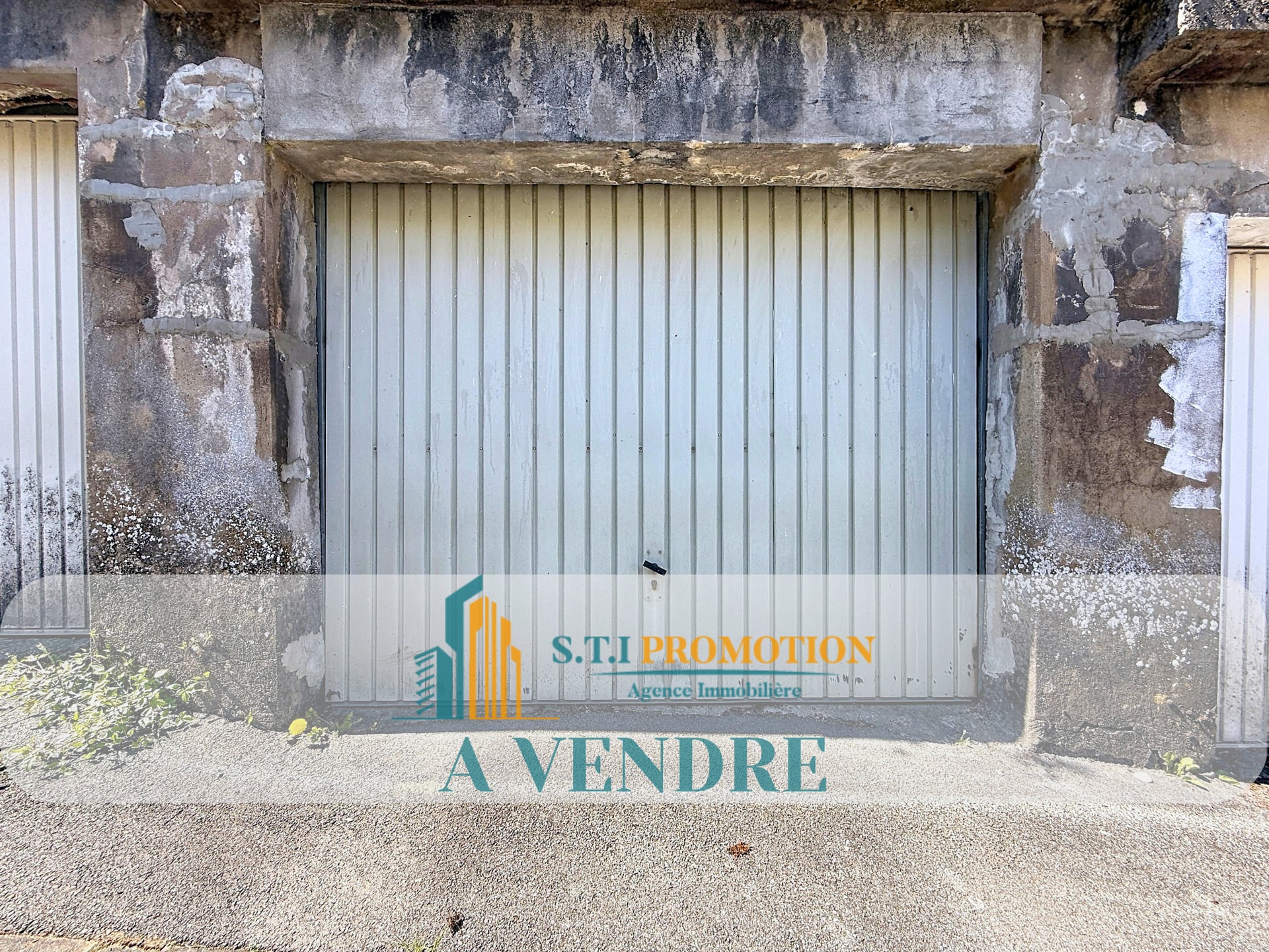 Garage en vente à Thil (FR)