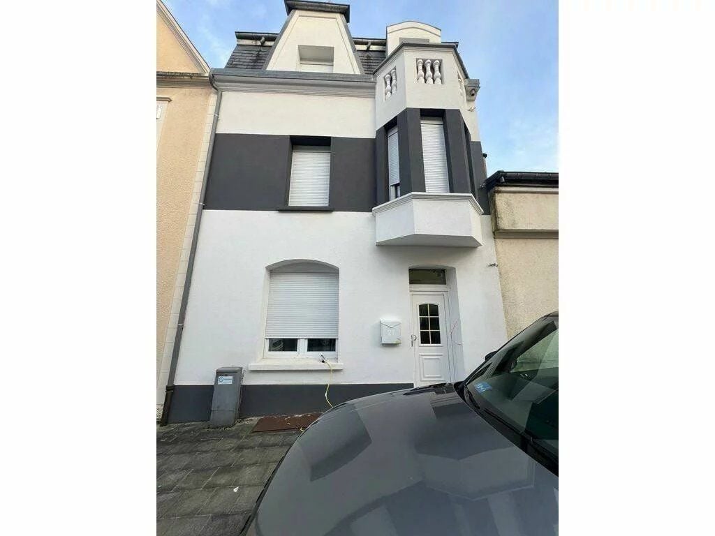 5-Zimmer-Einfamilienhaus zum Verkauf in Rumelange