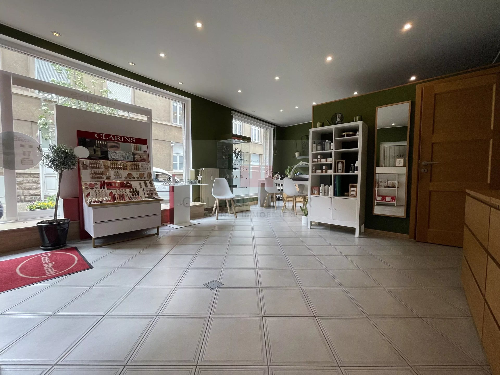 6-unit Premises for sale in Esch-sur-Alzette