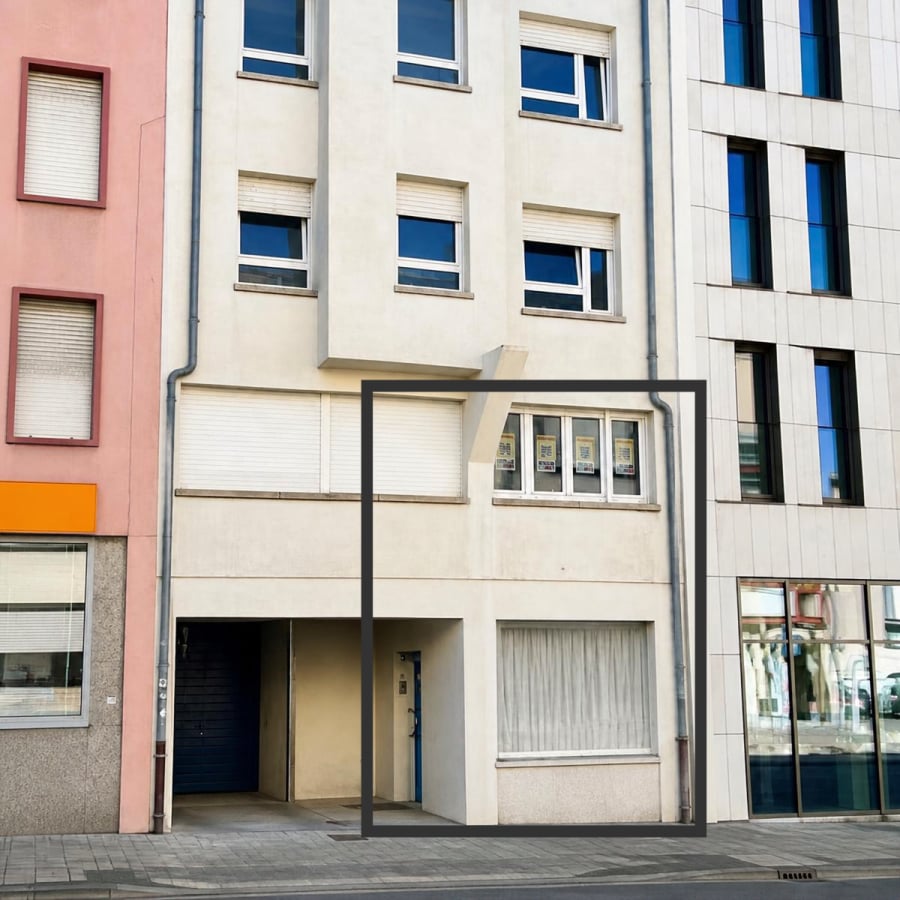 Local commercial en location à Luxembourg-Hollerich